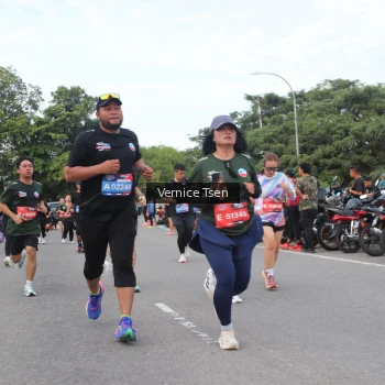 Runner Photo 3809284