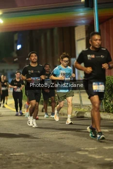 Runner Photo 3809370