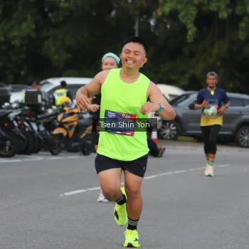 Runner Photo 3809371