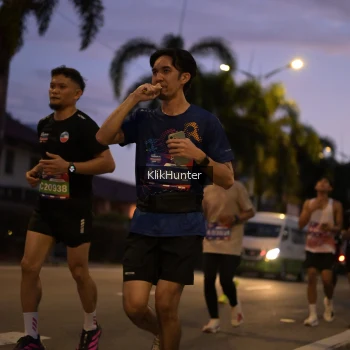Runner Photo 3809391