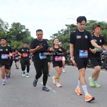 Runner Photo 3809451