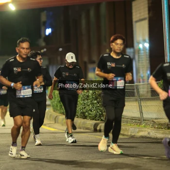 Runner Photo 3809475