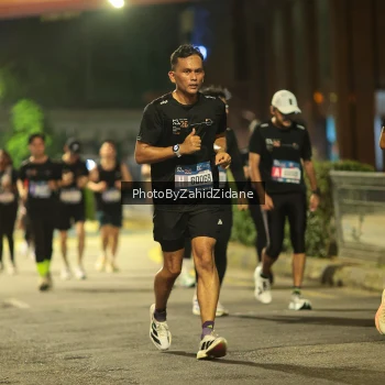 Runner Photo 3809505