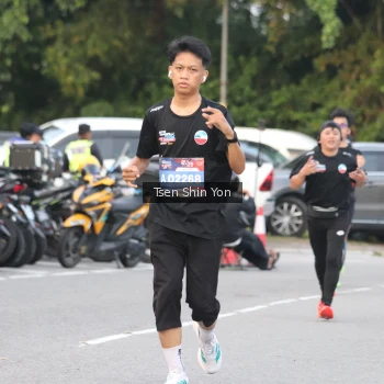Runner Photo 3809531
