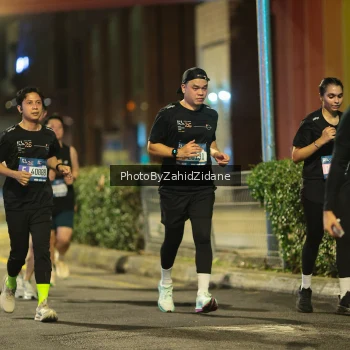 Runner Photo 3809546