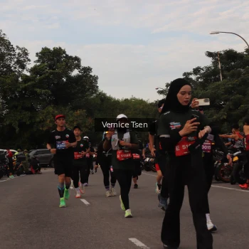 Runner Photo 3809567