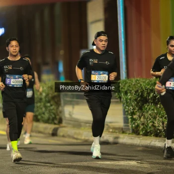 Runner Photo 3809573