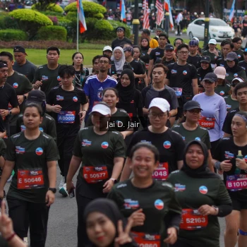 Runner Photo 3809635