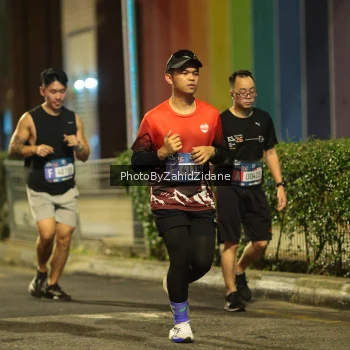 Runner Photo 3809637