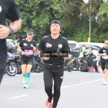 Runner Photo 3809665