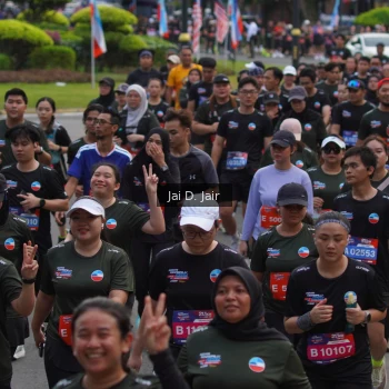 Runner Photo 3809724