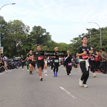Runner Photo 3809732