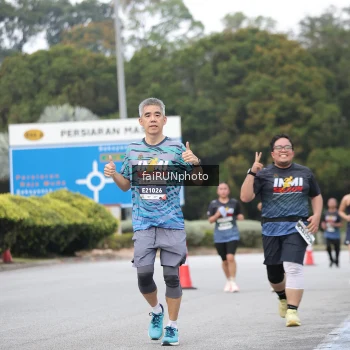 Runner Photo 3809761