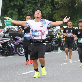 Runner Photo 3809828