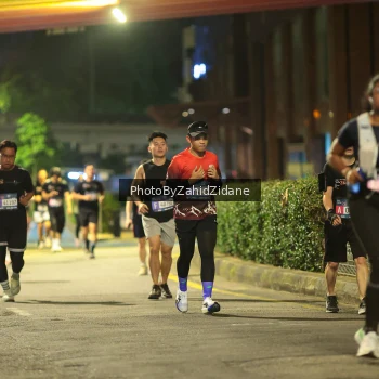 Runner Photo 3809885