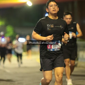 Runner Photo 3809898