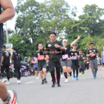 Runner Photo 3809901