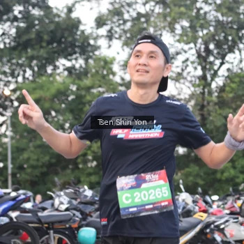 Runner Photo 3809954