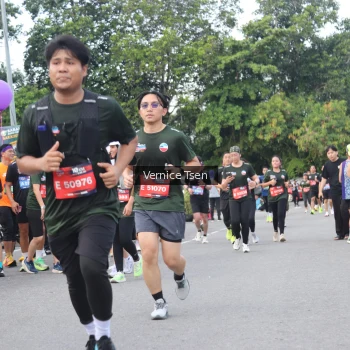 Runner Photo 3809967