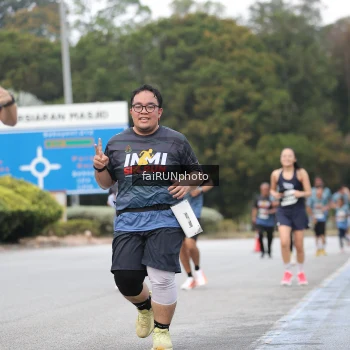 Runner Photo 3809980