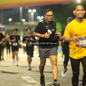 Runner Photo 3810005