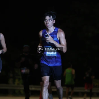 Runner Photo 3810012