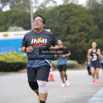Runner Photo 3810054
