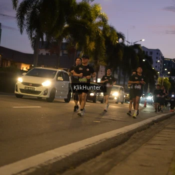 Runner Photo 3810079