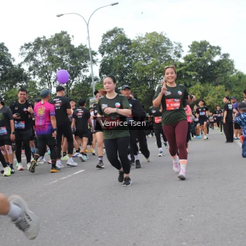 Runner Photo 3810246