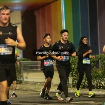Runner Photo 3810297