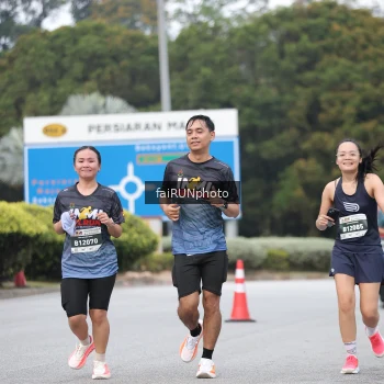 Runner Photo 3810300