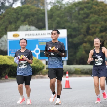 Runner Photo 3810345