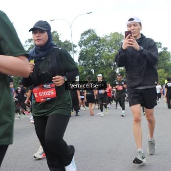 Runner Photo 3810389