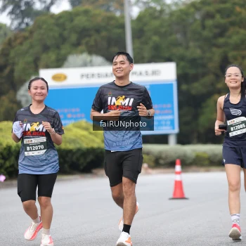 Runner Photo 3810614