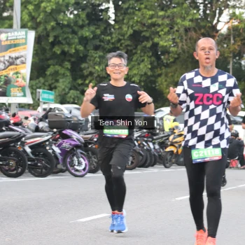Runner Photo 3810627