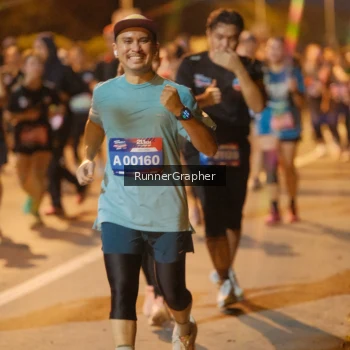 Runner Photo 3810650