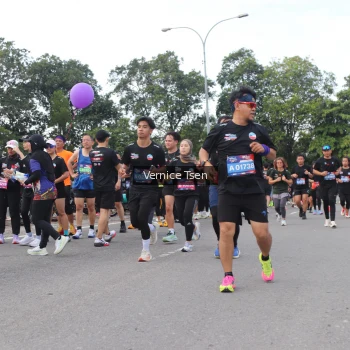 Runner Photo 3810659