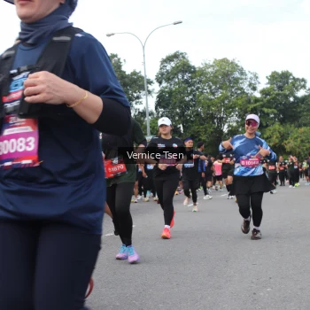 Runner Photo 3810737
