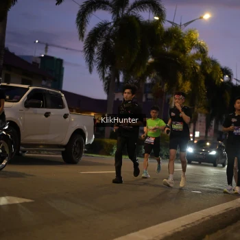 Runner Photo 3810751