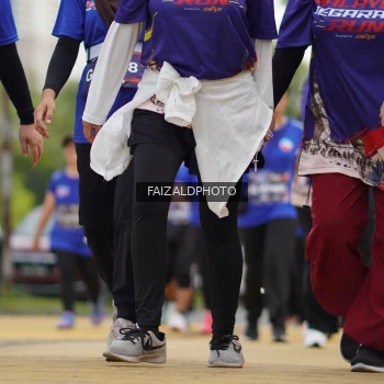 Runner Photo 3810776