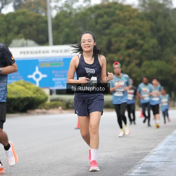 Runner Photo 3810810