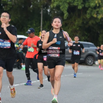 Runner Photo 3810818