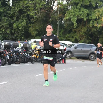 Runner Photo 3810819