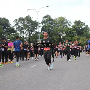 Runner Photo 3810825