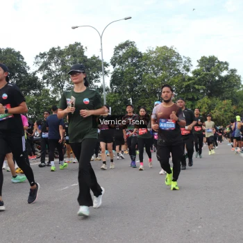 Runner Photo 3810846