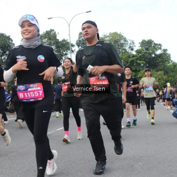Runner Photo 3810874