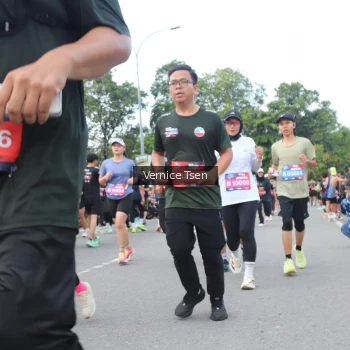Runner Photo 3810919