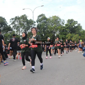Runner Photo 3810978