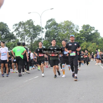 Runner Photo 3811019