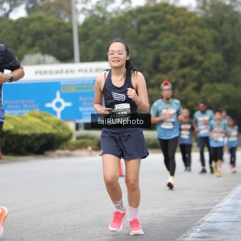 Runner Photo 3811035